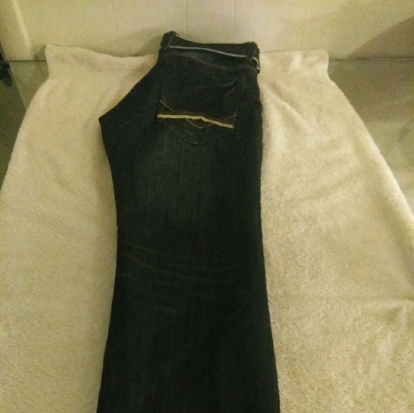 F.U.S.A.I MEN STRAIGHT LEG JEANS. - Picture 5 of 7